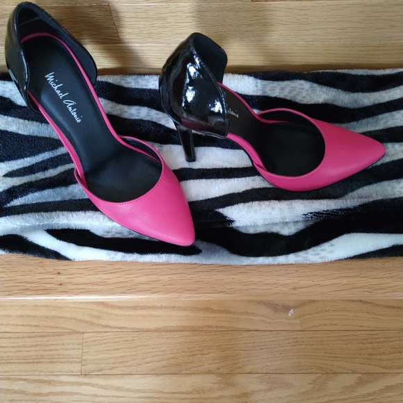 New shoes - Picture 2 of 2